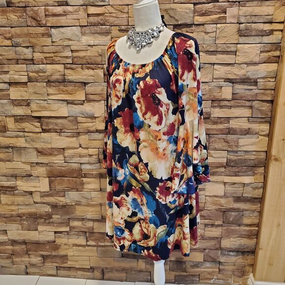 PAISLEY GRACE TUNIC 3/4 SLEEVE POLY/SPANDEX SIZE XL - Picture 3 of 7